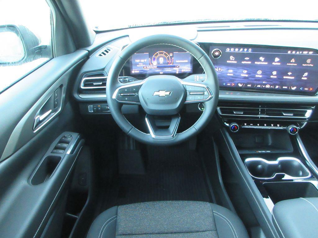 new 2026 Chevrolet Traverse car, priced at $45,236