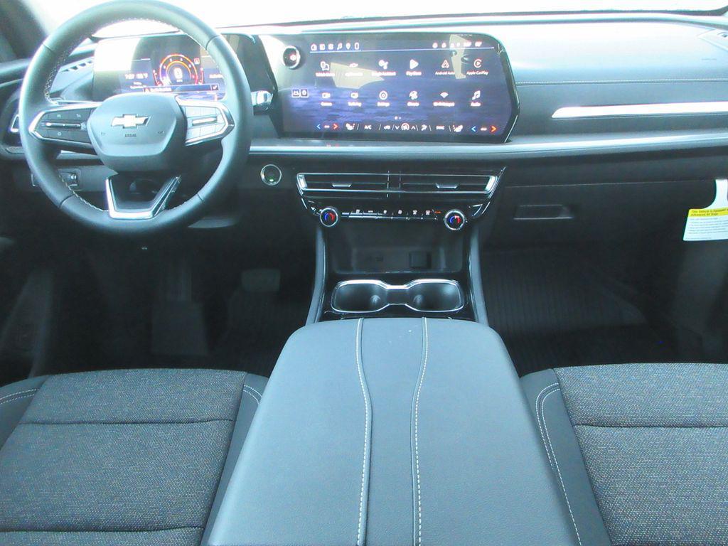 new 2026 Chevrolet Traverse car, priced at $45,236