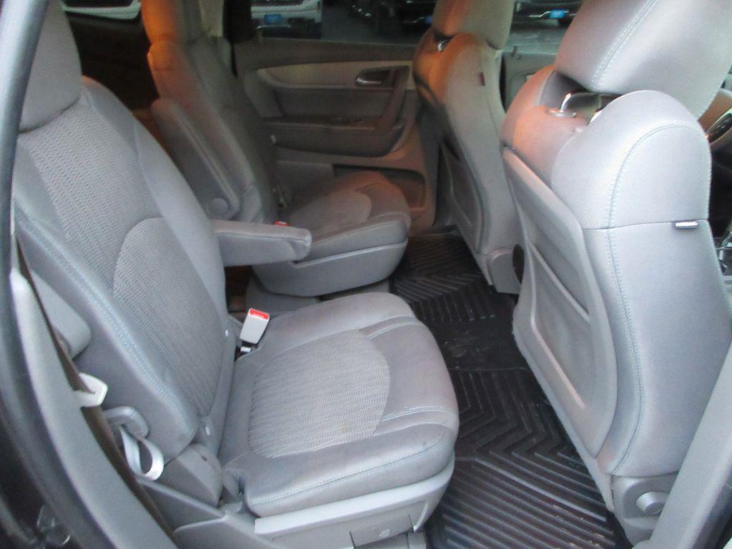 used 2016 Chevrolet Traverse car, priced at $8,800