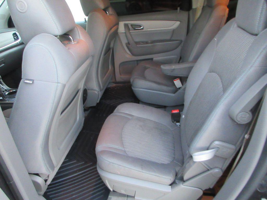 used 2016 Chevrolet Traverse car, priced at $8,800