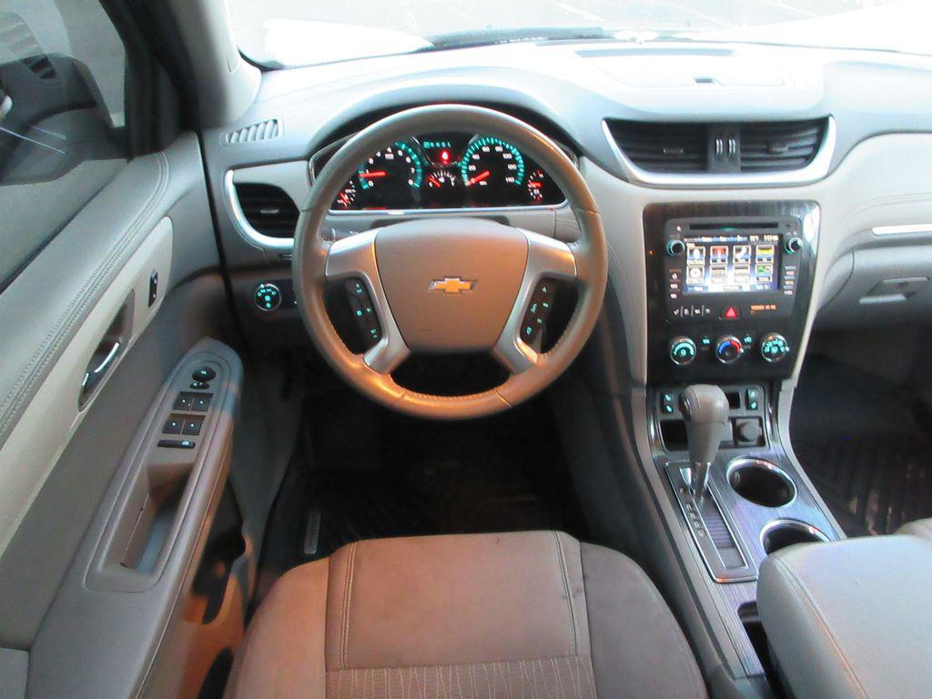 used 2016 Chevrolet Traverse car, priced at $8,800
