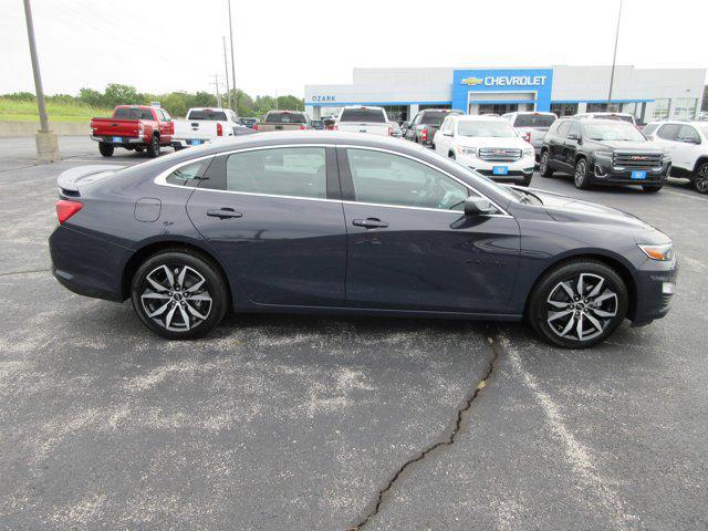 new 2025 Chevrolet Malibu car, priced at $24,663