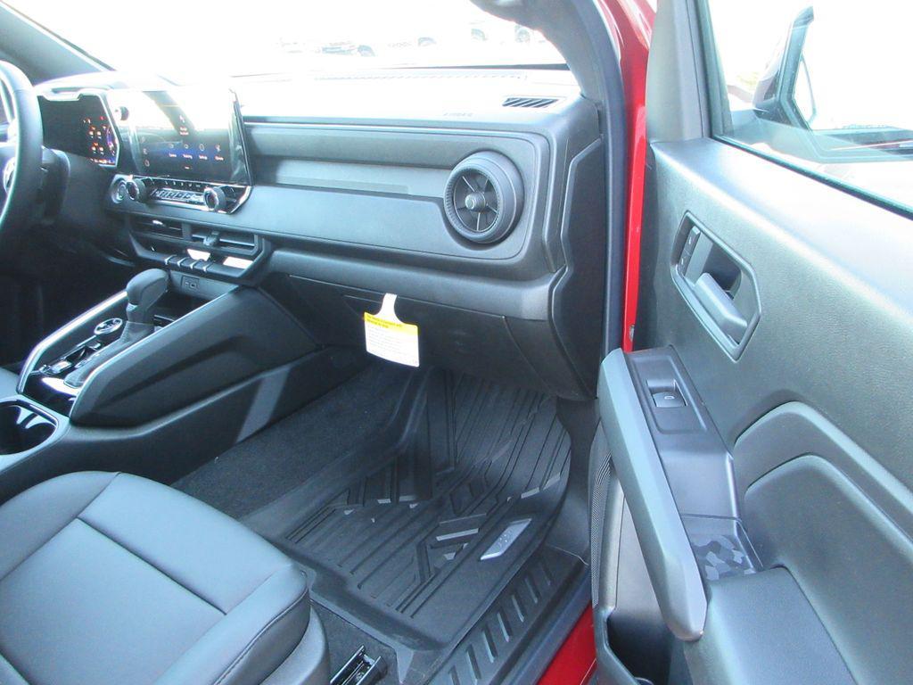 new 2026 Chevrolet Colorado car, priced at $42,415