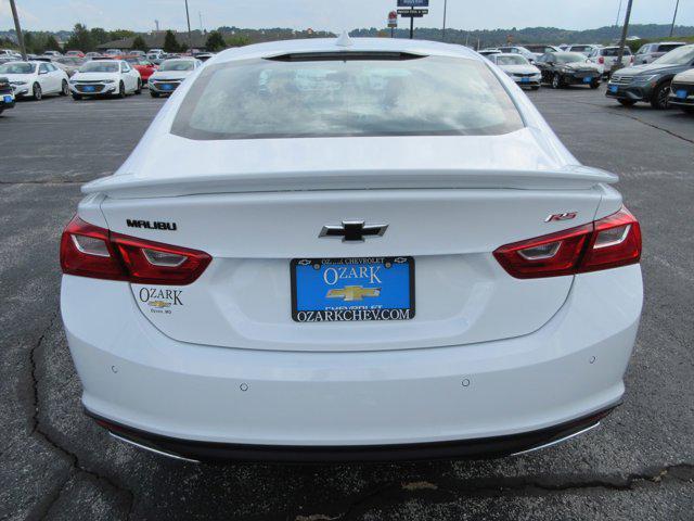 new 2025 Chevrolet Malibu car, priced at $25,913