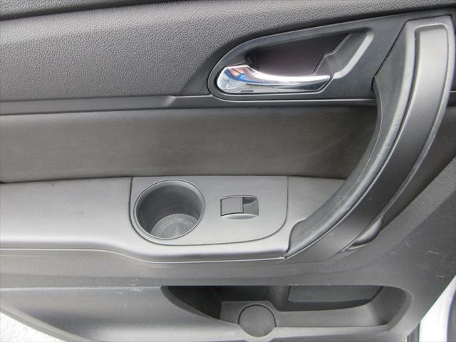 used 2016 Chevrolet Traverse car, priced at $12,800