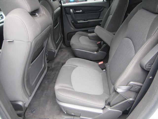 used 2016 Chevrolet Traverse car, priced at $12,800