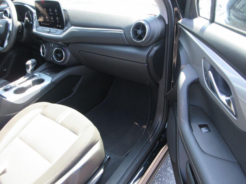 used 2024 Chevrolet Blazer car, priced at $27,950