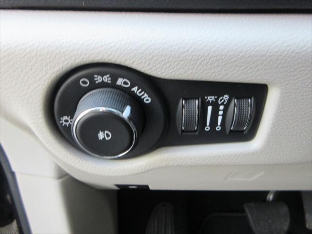 used 2020 Chrysler Pacifica car, priced at $9,950