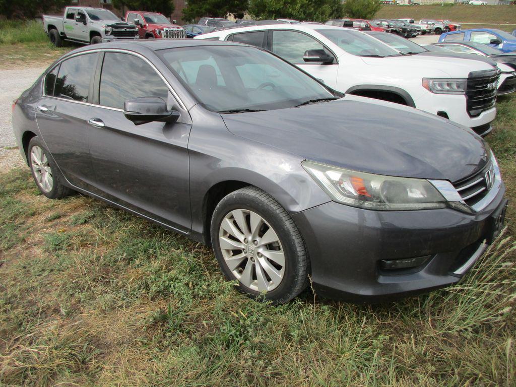 used 2015 Honda Accord car, priced at $11,800