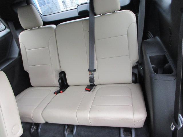 used 2022 Chevrolet Traverse car, priced at $29,700