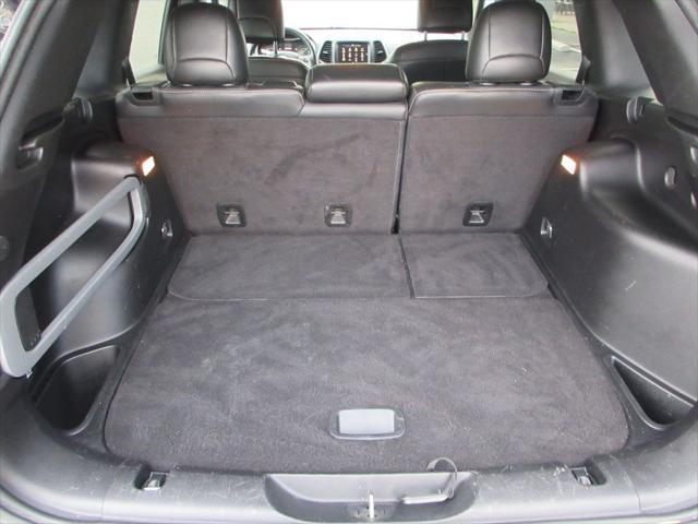 used 2016 Jeep Cherokee car, priced at $7,400