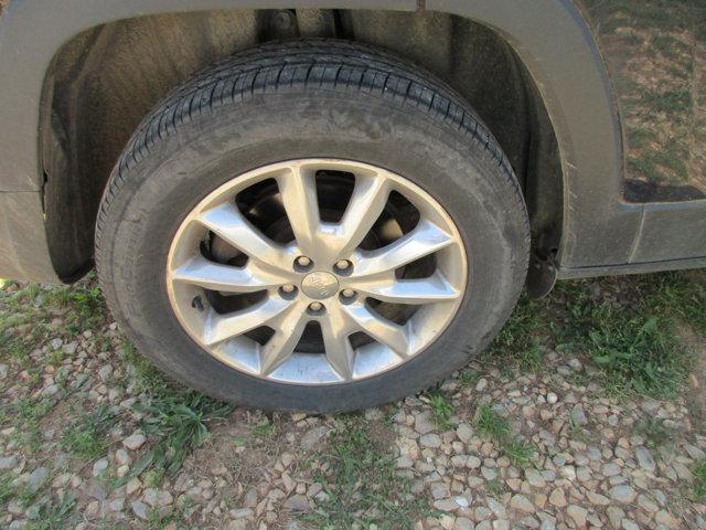 used 2016 Jeep Cherokee car, priced at $8,980