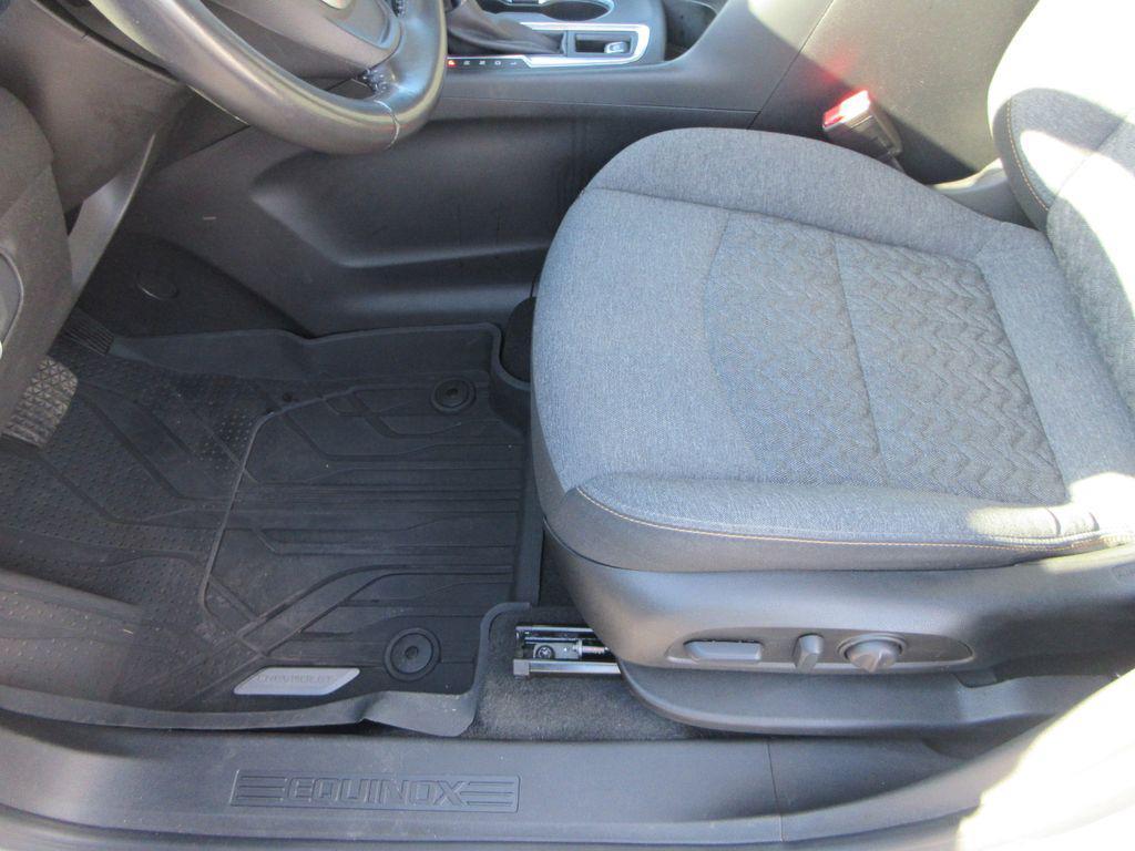 used 2022 Chevrolet Equinox car, priced at $21,700