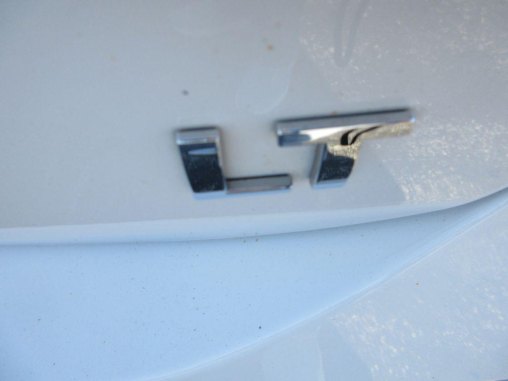 used 2022 Chevrolet Equinox car, priced at $21,700
