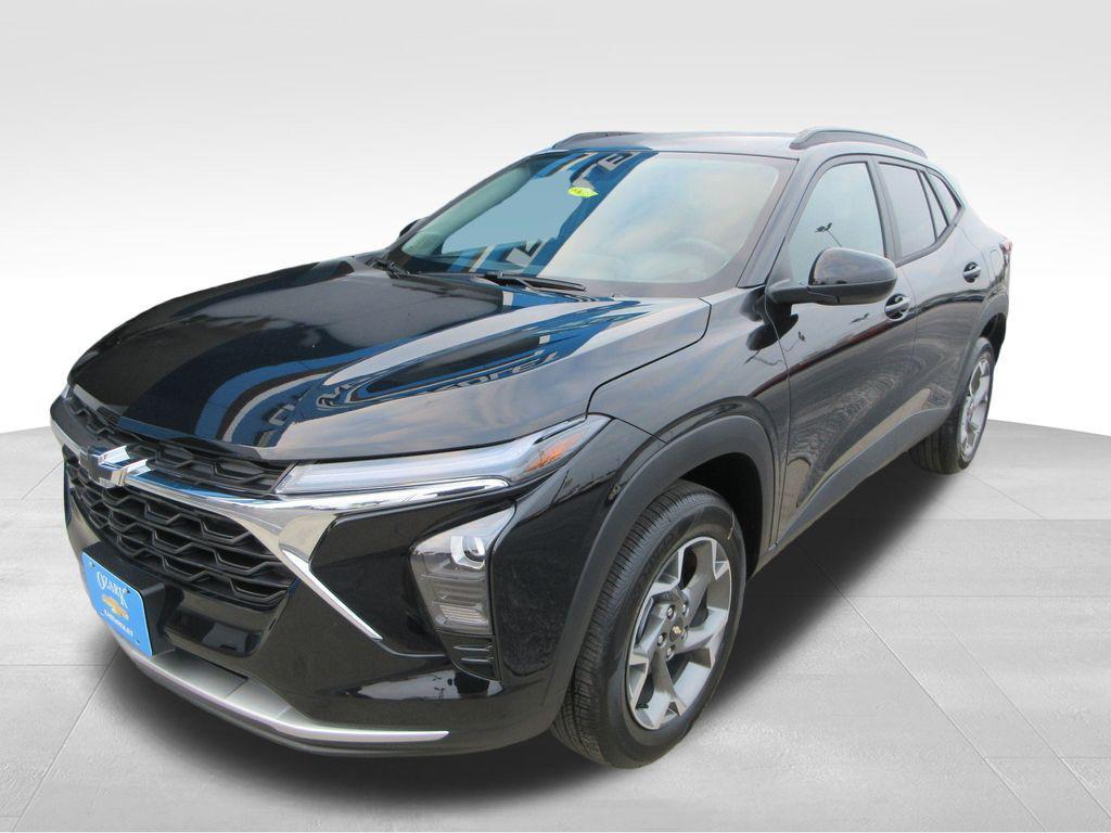 new 2025 Chevrolet Trax car, priced at $23,973