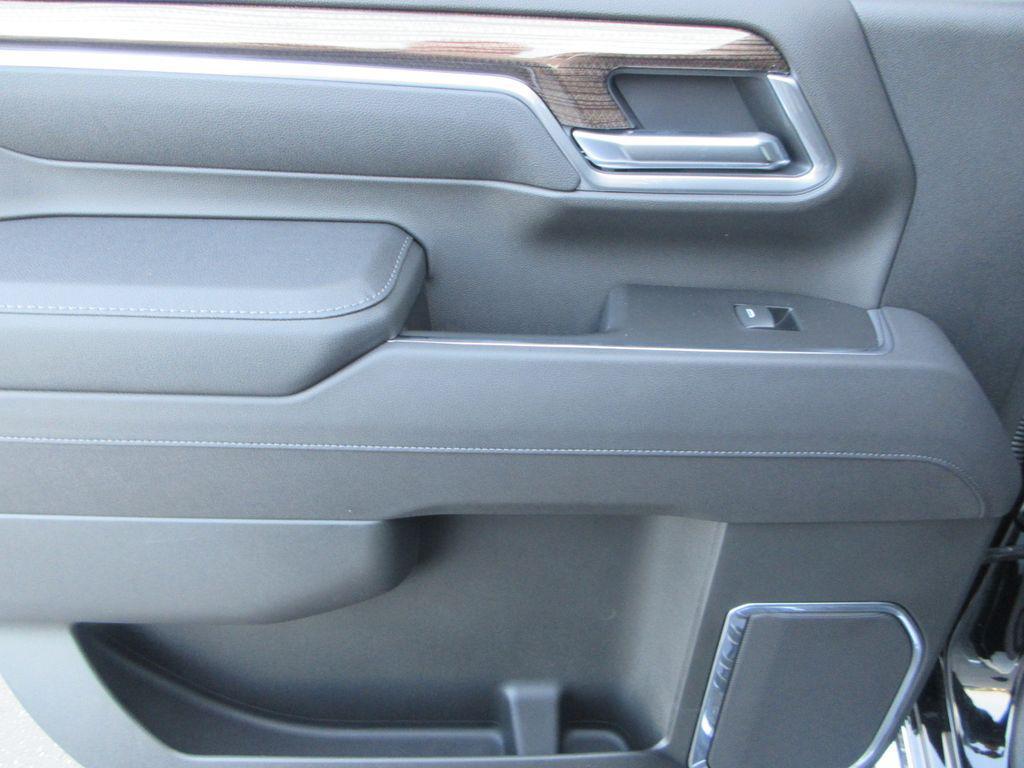 new 2025 Chevrolet Silverado 2500 car, priced at $58,205