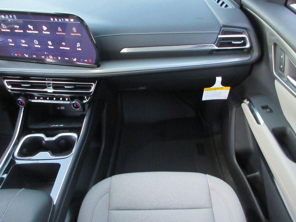 new 2026 Chevrolet Traverse car, priced at $42,759