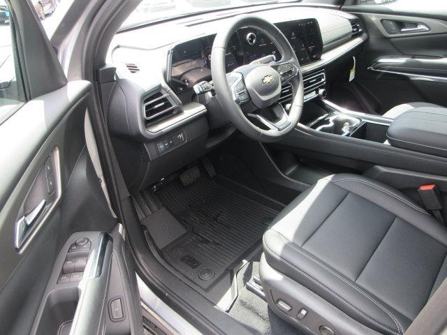 new 2025 Chevrolet Traverse car, priced at $41,956