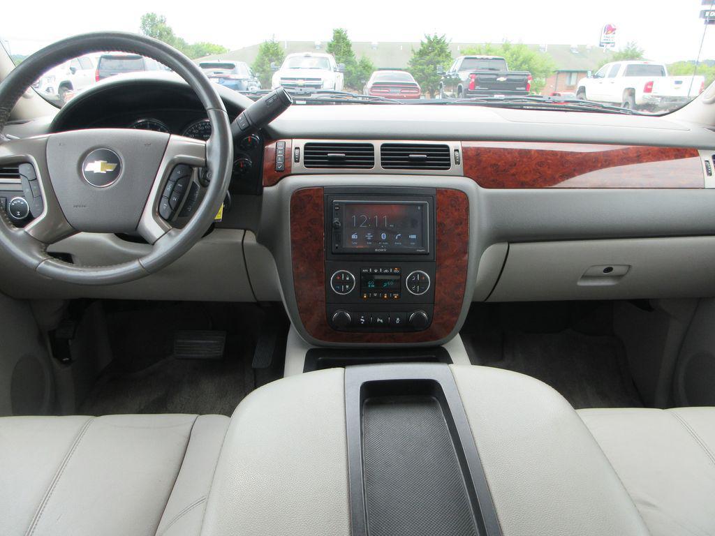used 2013 Chevrolet Avalanche car, priced at $15,700