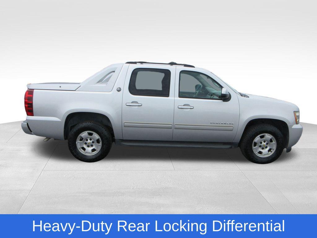 used 2013 Chevrolet Avalanche car, priced at $15,700