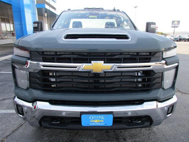 new 2025 Chevrolet Silverado 3500 car, priced at $67,875