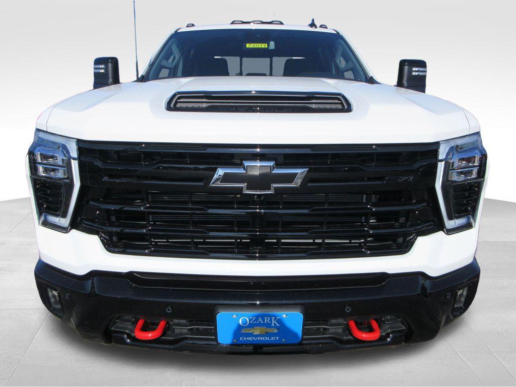 new 2025 Chevrolet Silverado 2500 car, priced at $61,483