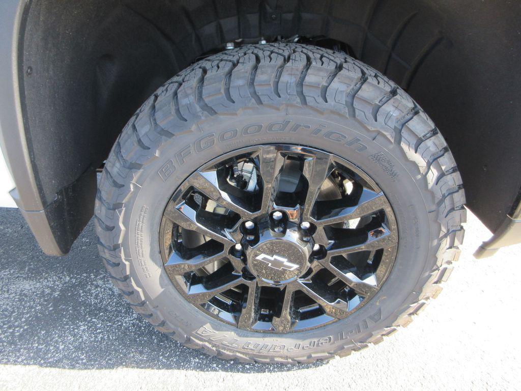 new 2025 Chevrolet Silverado 2500 car, priced at $61,483