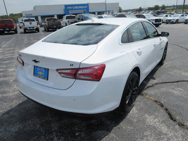 new 2025 Chevrolet Malibu car, priced at $27,733