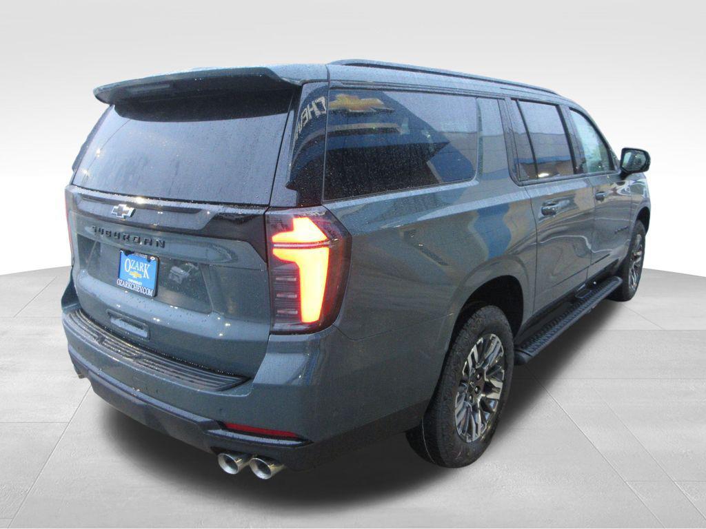 new 2025 Chevrolet Suburban car, priced at $77,300