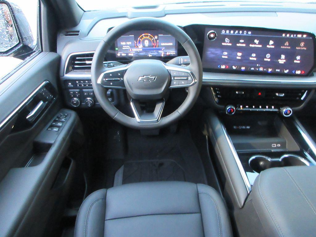 new 2025 Chevrolet Suburban car, priced at $77,300