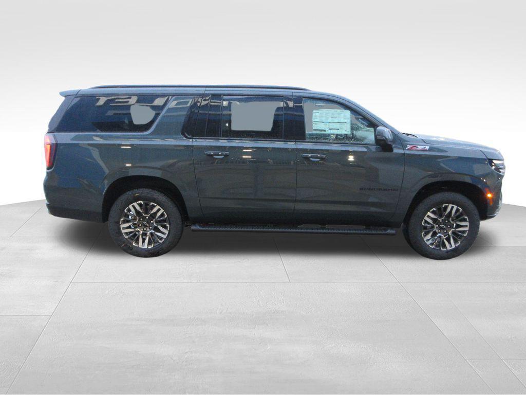 new 2025 Chevrolet Suburban car, priced at $77,300