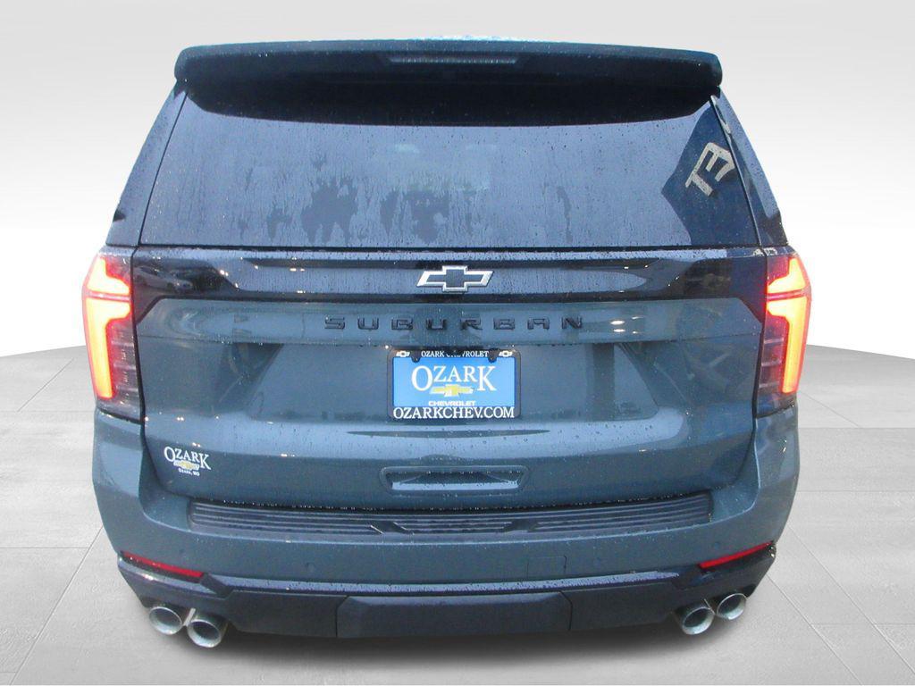 new 2025 Chevrolet Suburban car, priced at $77,300