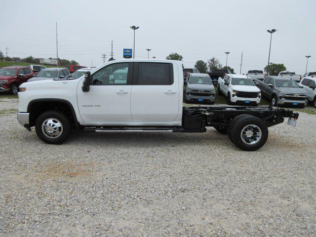 new 2025 Chevrolet Silverado 3500 car, priced at $69,999