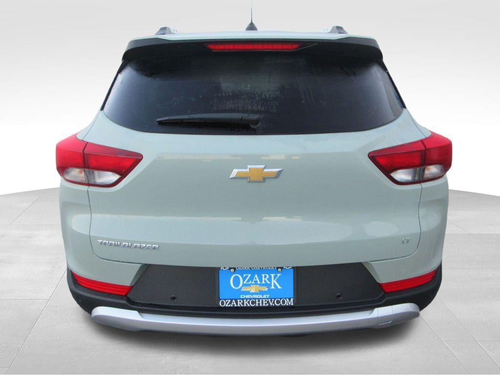 new 2026 Chevrolet TrailBlazer car, priced at $26,079
