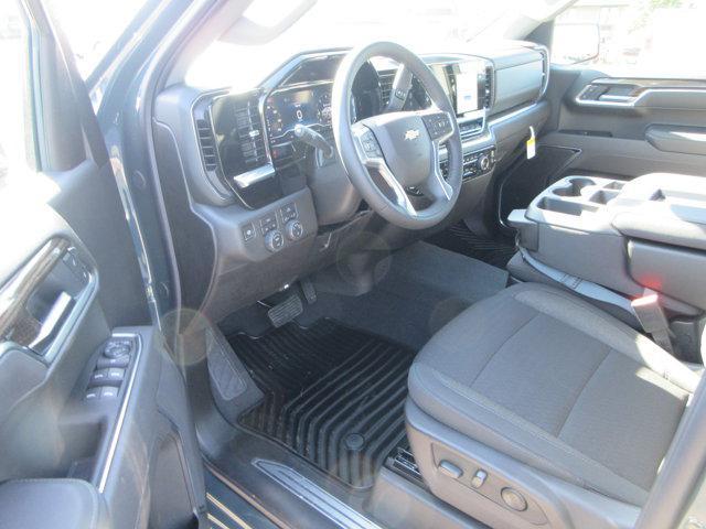 new 2025 Chevrolet Silverado 1500 car, priced at $46,302