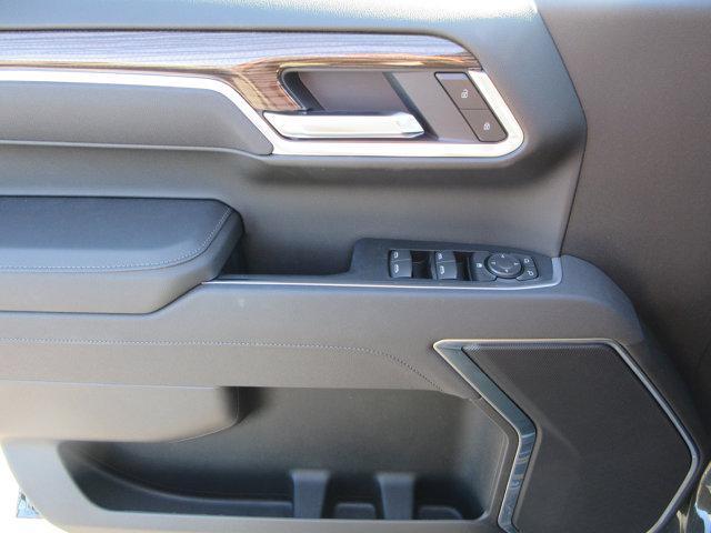 new 2025 Chevrolet Silverado 1500 car, priced at $46,302