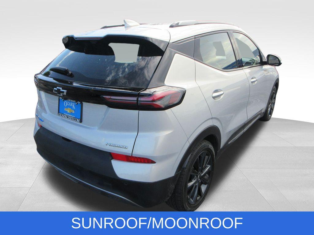 used 2022 Chevrolet Bolt EUV car, priced at $18,700