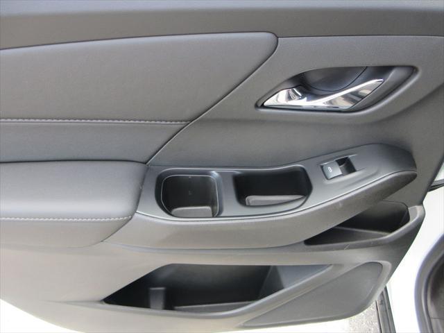used 2022 Chevrolet Traverse car, priced at $28,868
