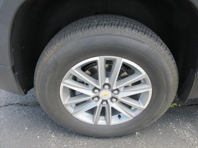 used 2022 Chevrolet Traverse car, priced at $28,868