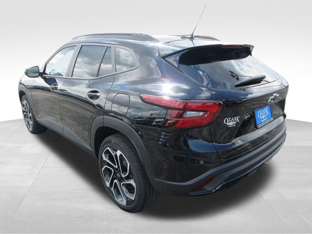 new 2026 Chevrolet Trax car, priced at $26,978