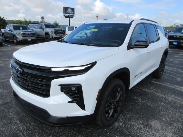 new 2025 Chevrolet Traverse car, priced at $43,438