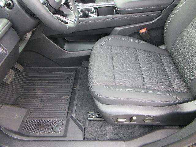 new 2025 Chevrolet Traverse car, priced at $43,444