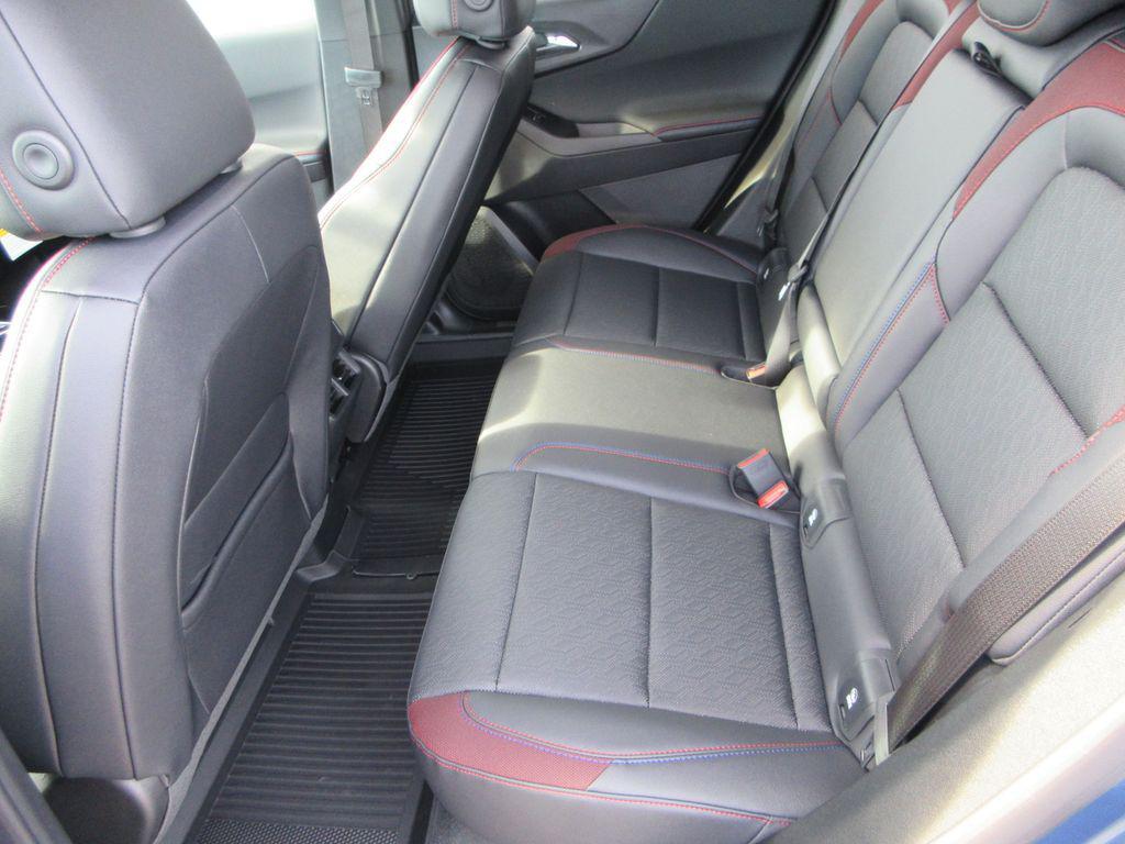 new 2026 Chevrolet Equinox car, priced at $31,952