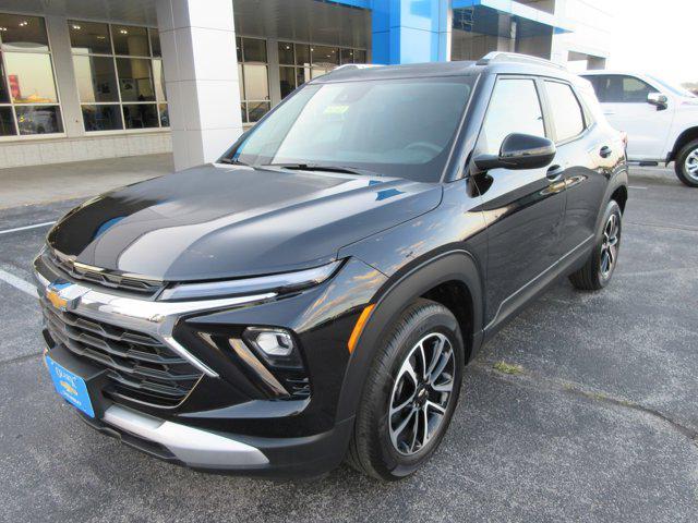 new 2025 Chevrolet TrailBlazer car, priced at $25,667