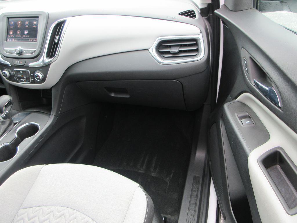 used 2023 Chevrolet Equinox car, priced at $18,800