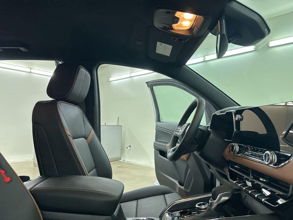 new 2025 GMC Canyon car, priced at $44,937