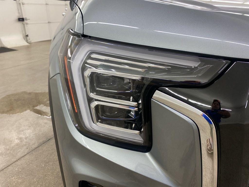 new 2026 GMC Terrain car, priced at $32,279