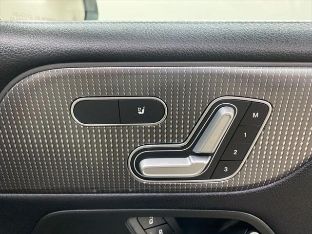 used 2020 Mercedes-Benz GLB 250 car, priced at $24,661
