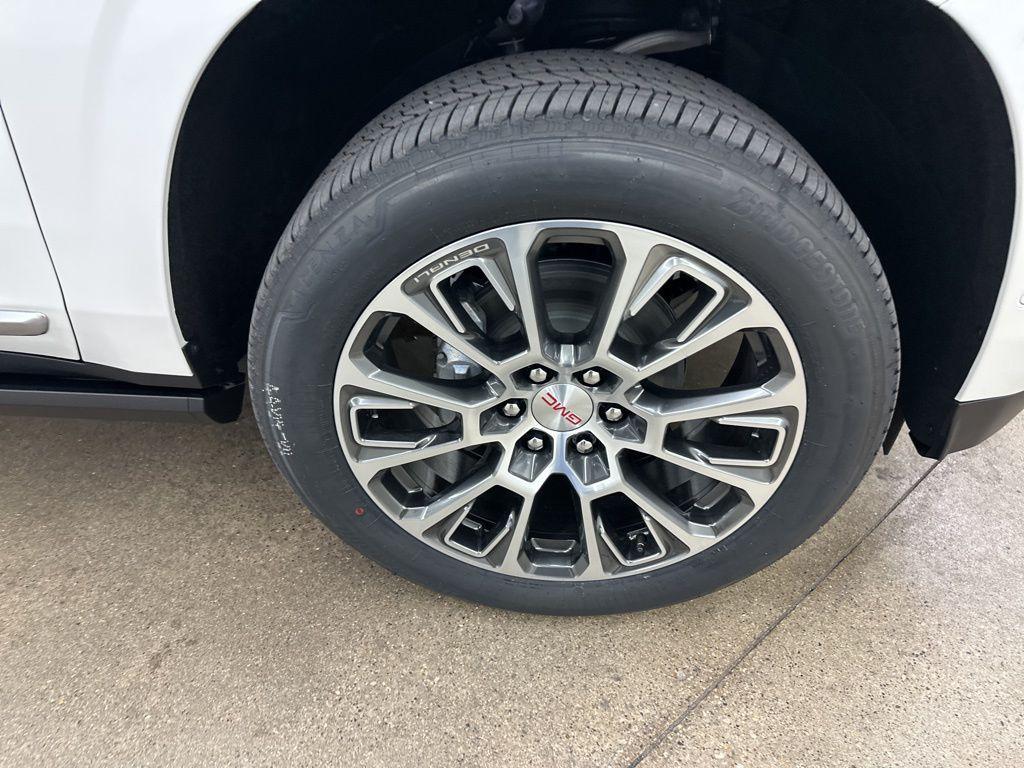 new 2025 GMC Yukon XL car, priced at $86,660