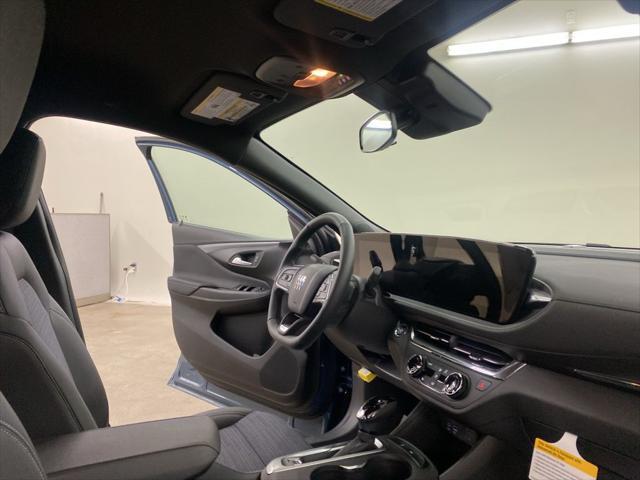 new 2025 Buick Envista car, priced at $24,930